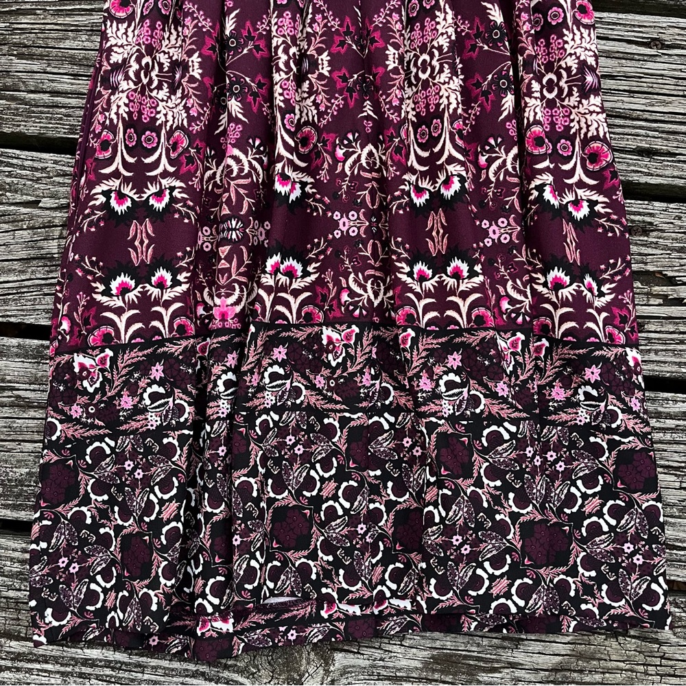 Vince Camuto | Kaleidoscope Floral Pattern Dress - Picture 7 of 8